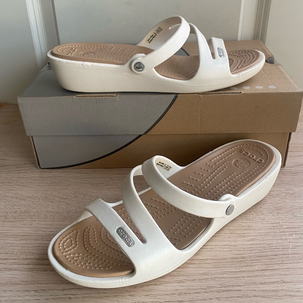 womens crocs wedge sandals